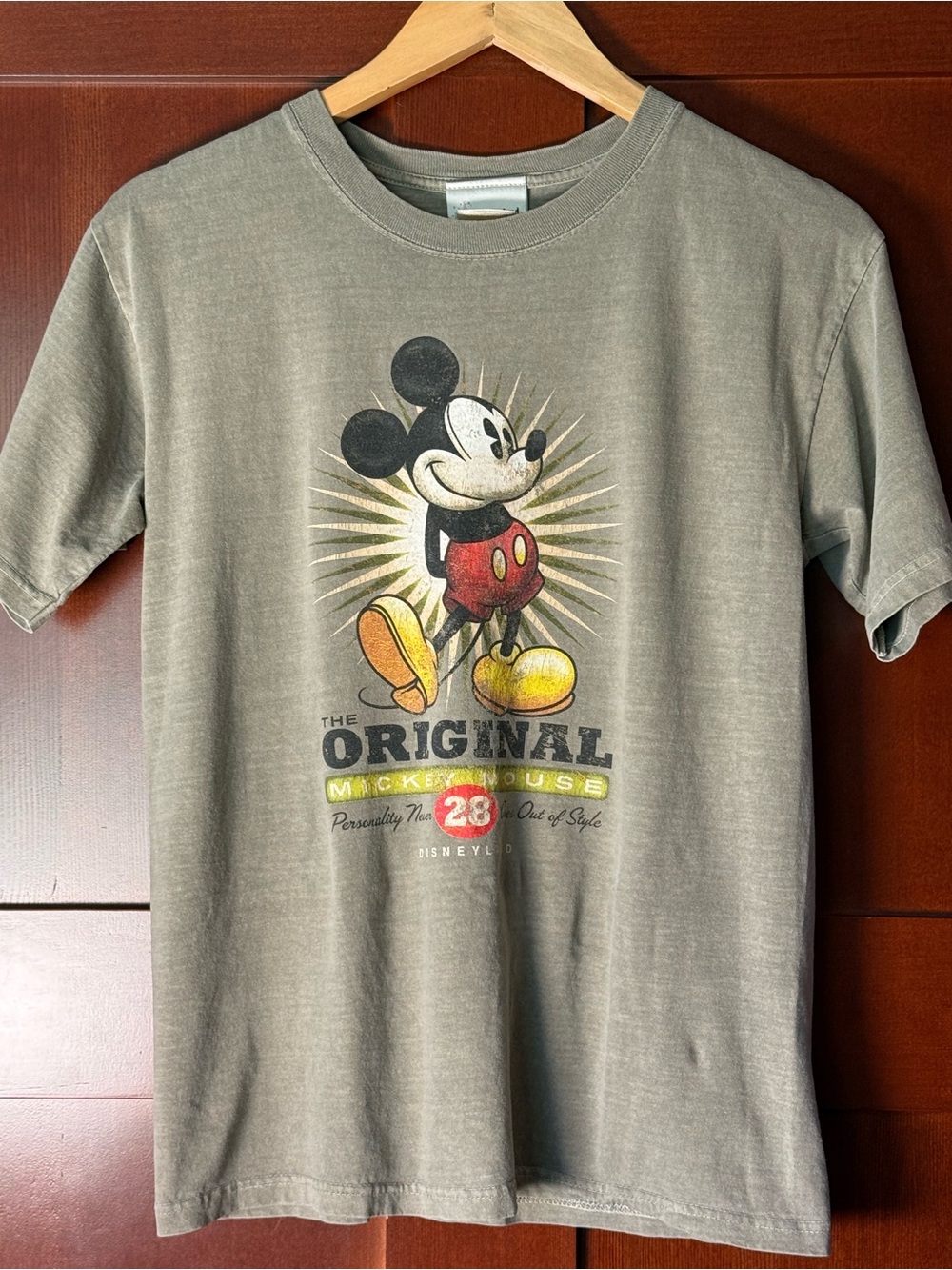 Disneyland Mickey Mouse Graphic Tee VTG Style Garment Washed Taupe Unisex S